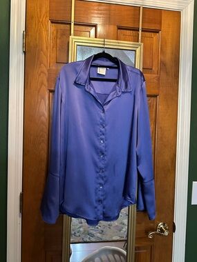 Finley Violet Button-Front Blouse